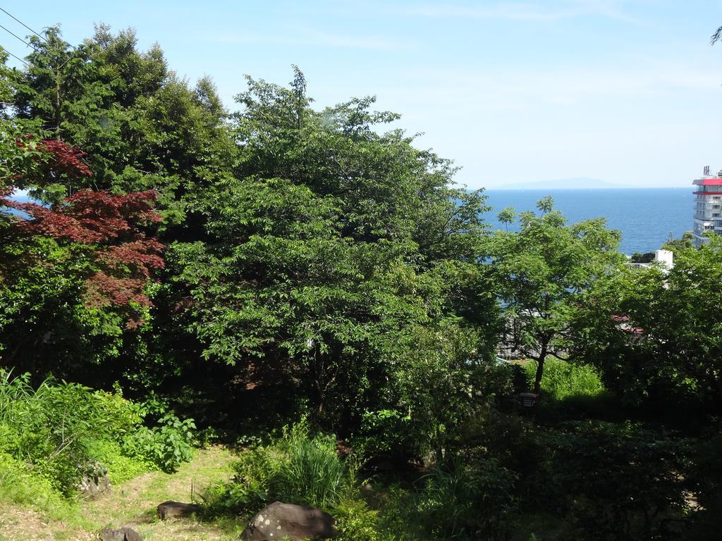 Ryokan Izuna Hotel Atami  Exterior foto